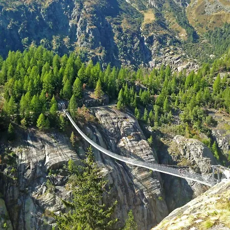 Aragon T100 By Interhome