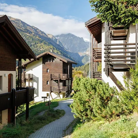 Aragon T100 By Interhome 公寓