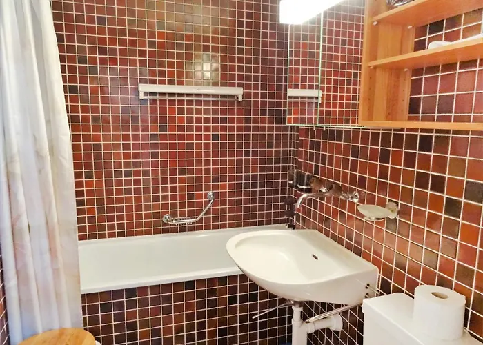 Aragon T100 By Interhome Apartmán